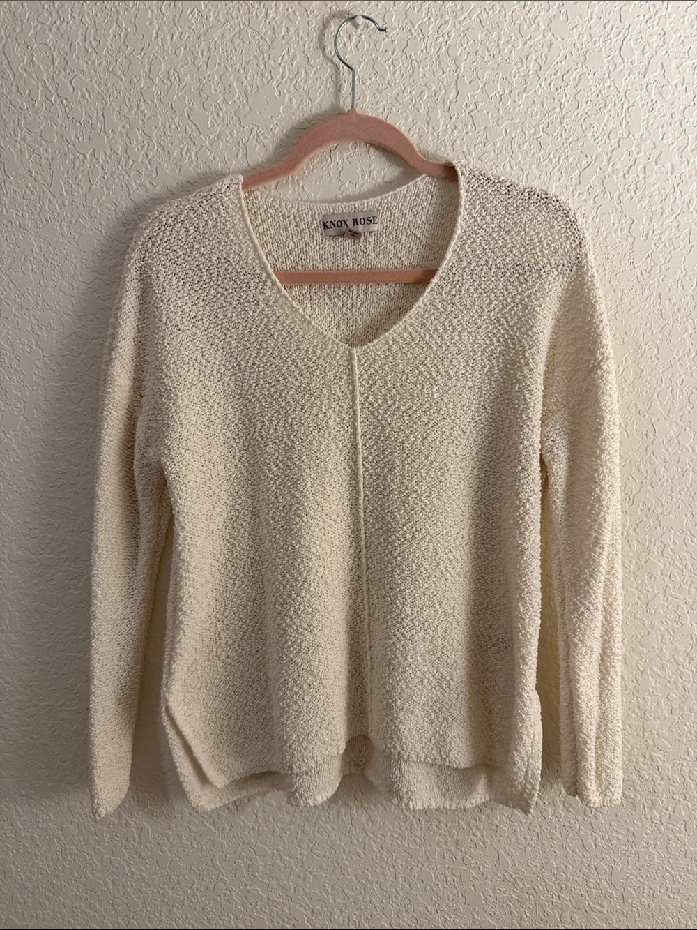Knox Rose Ivory V-Neck Textured Lightweight Sweater